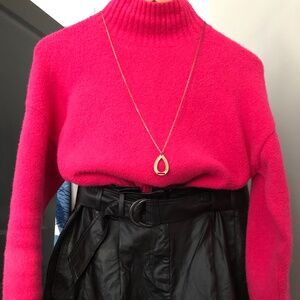 NWT—Black faux leather shorts Size 4